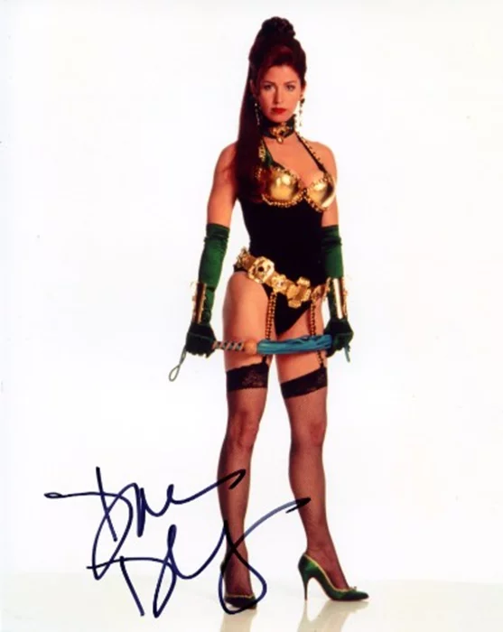 Dana Delany autograph