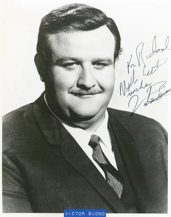 Victor Buono autograph