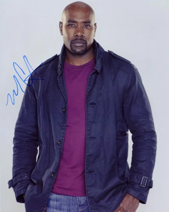 Morris Chestnut autograph