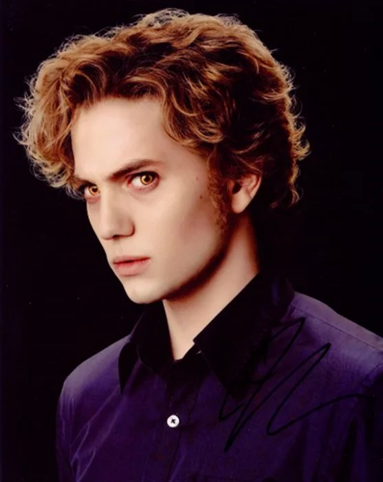 Jackson Rathbone autograph