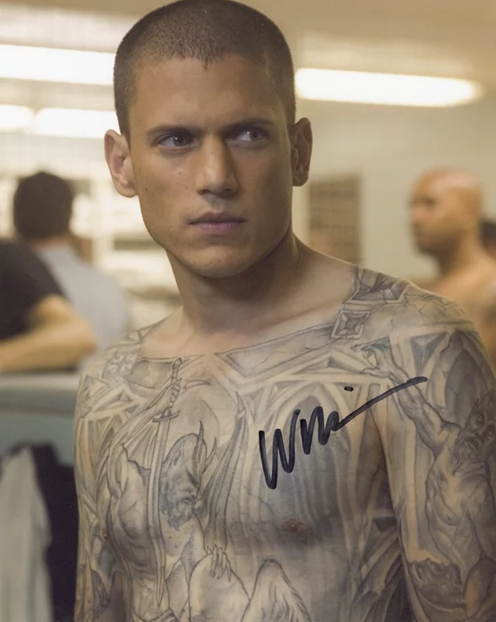 Wentworth Miller autograph