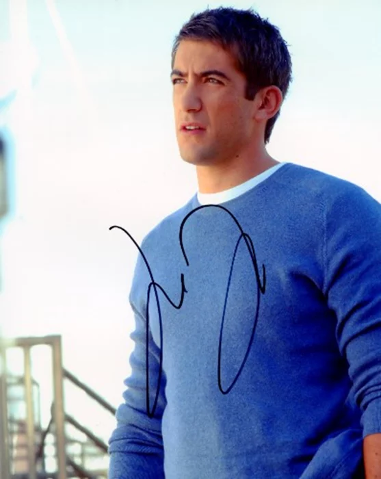Jonathan Togo autograph