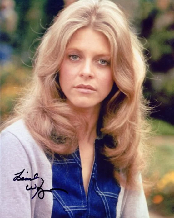 Lindsay Wagner autograph