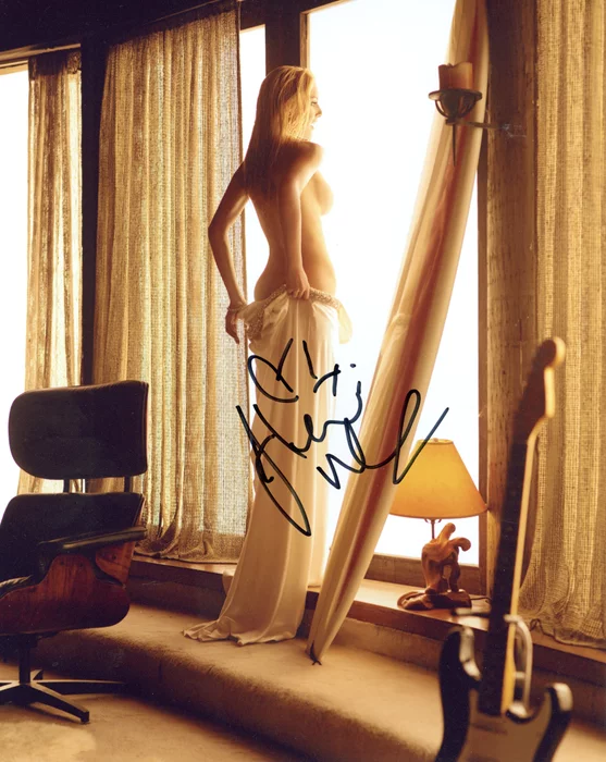 Heidi Montag autograph