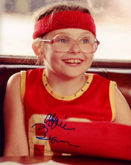 Abigail Breslin autograph