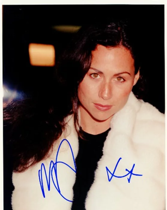 Minnie Driver autograph