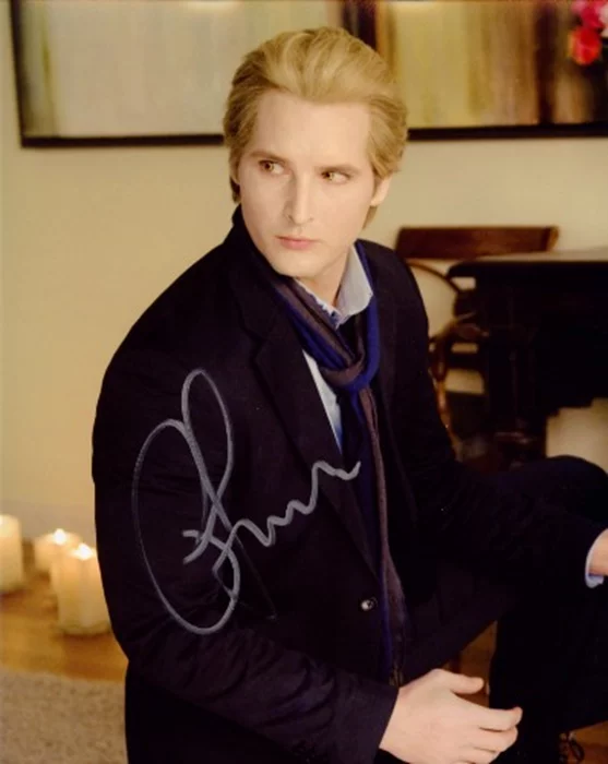 Peter Facinelli autograph
