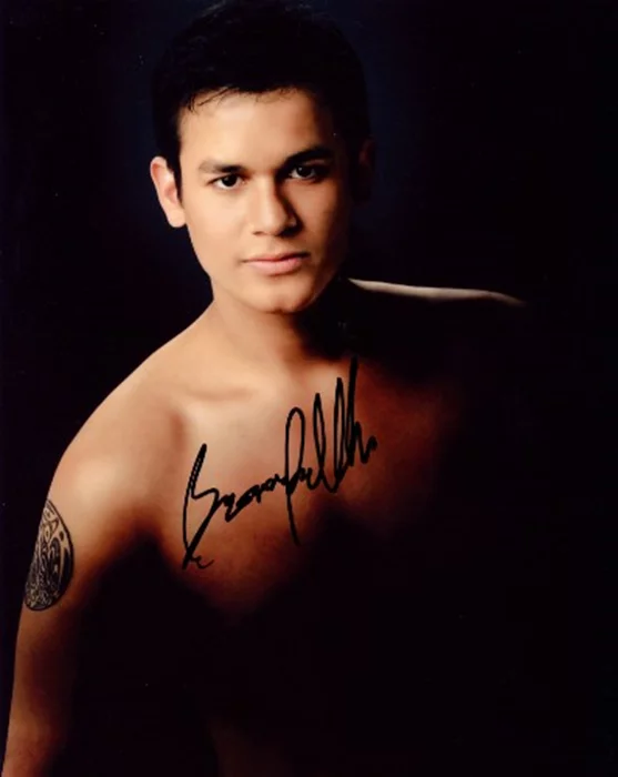 Bronson Pelletier autograph