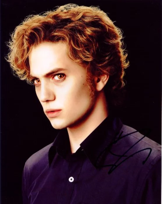 Jackson Rathbone autograph