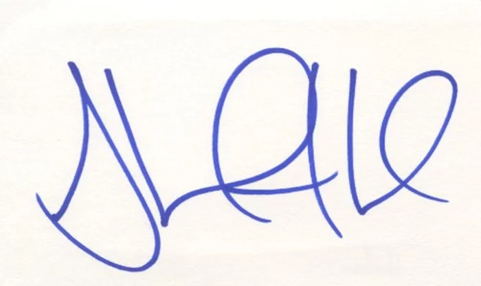 Shalom Harlow autograph