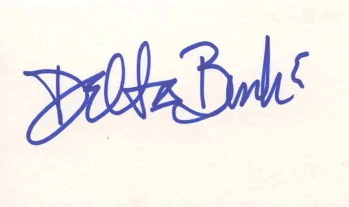 Delta Burke autograph