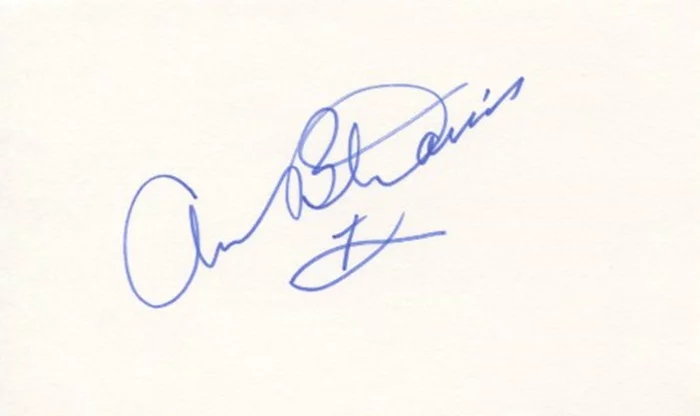 Ann B. Davis autograph