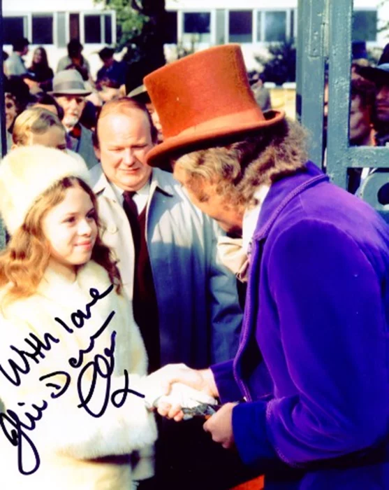 Julie Dawn Cole autograph