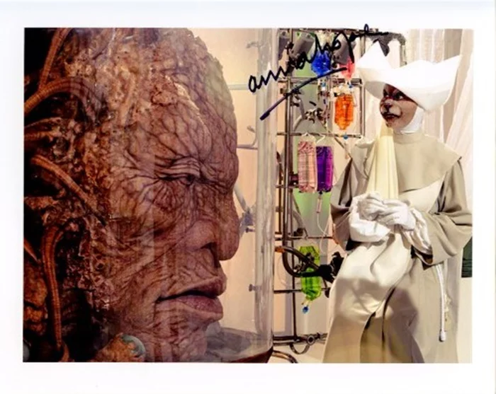 Anna Hope autograph