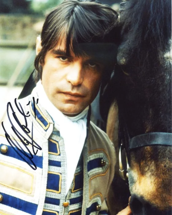Oliver Tobias autograph