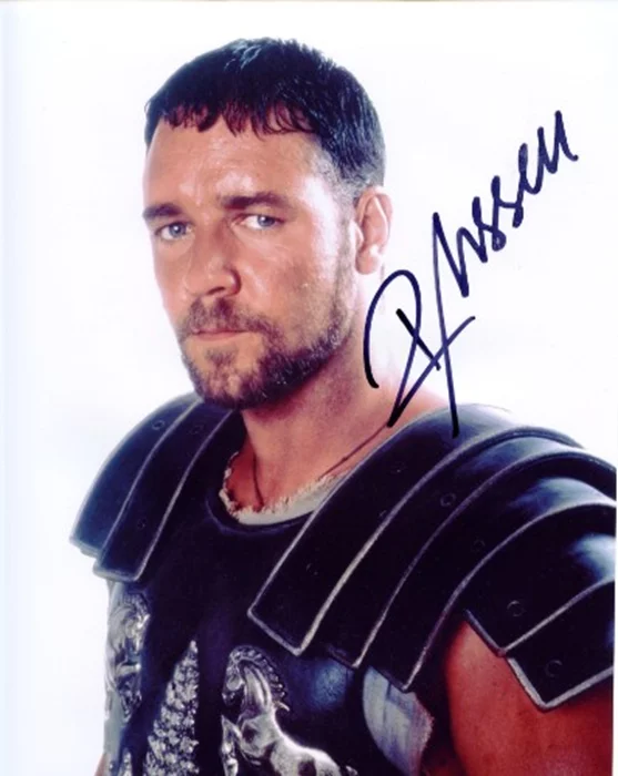 Russell Crowe autograph