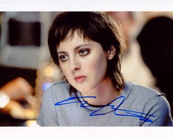 Eva Amurri autograph