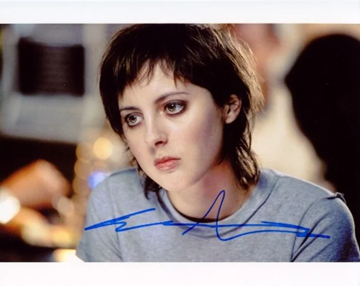 Eva Amurri autograph