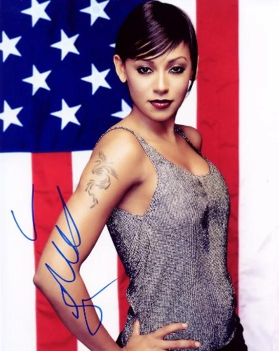 Melanie Brown autograph