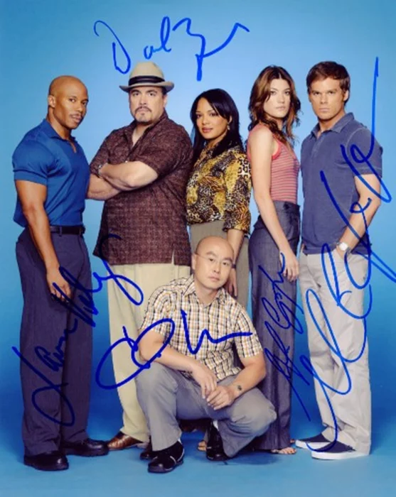 Dexter autograph