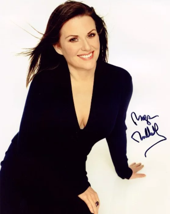 Megan Mullally autograph