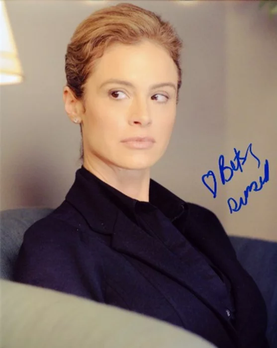 Betsy Russell autograph