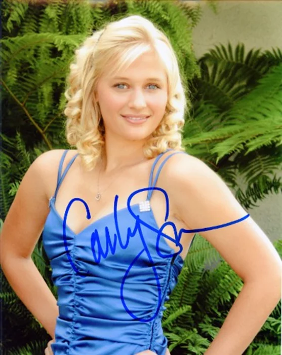 Carly Schroeder autograph