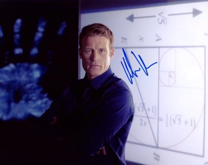 Mark Valley autograph