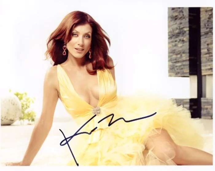 Kate Walsh autograph