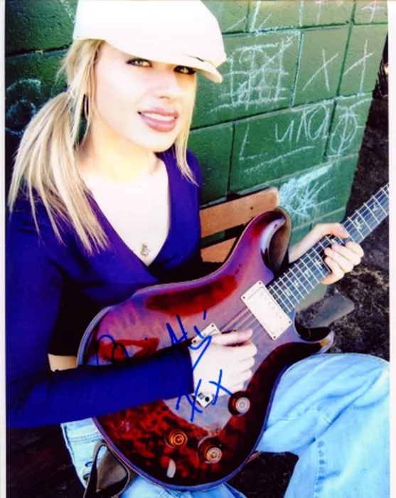 Orianthi Panagaris autograph