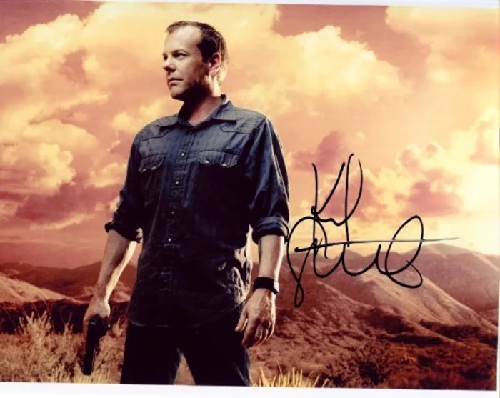 Kiefer Sutherland autograph