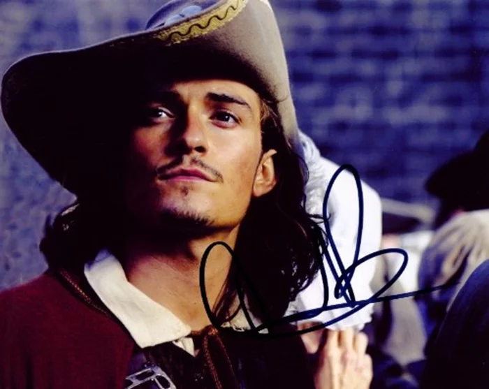 Orlando Bloom autograph