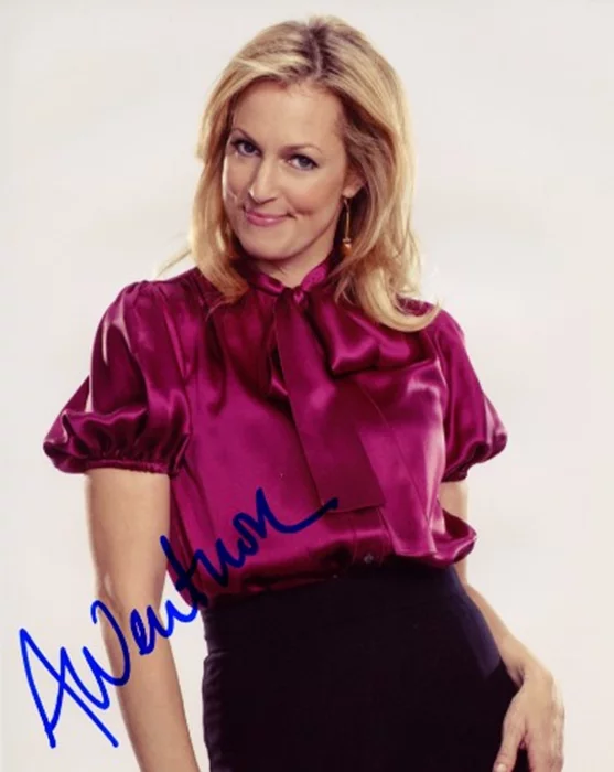 Alexandra Wentworth autograph