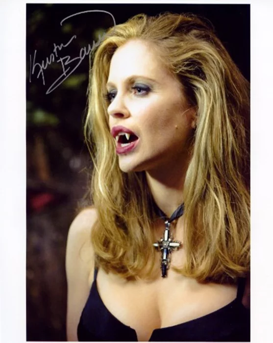 Kristin Bauer autograph