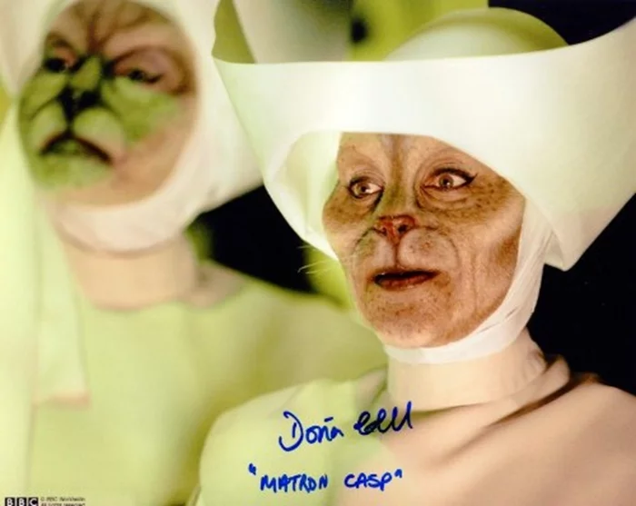 Dona Croll autograph