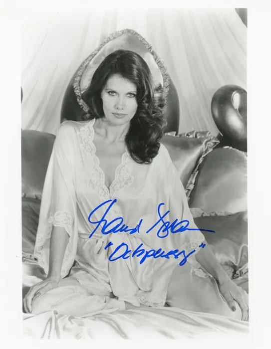 Maud Adams autograph