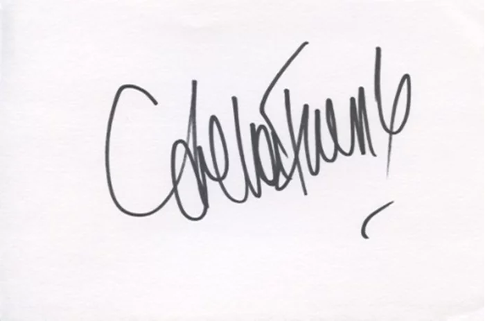 Cristian De La Fuente autograph