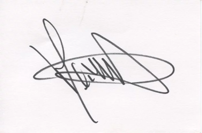 Michael Damien autograph