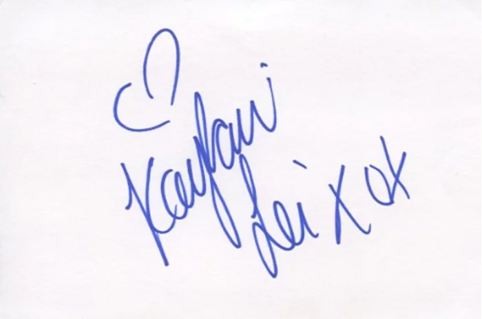 Kaylani Lei autograph
