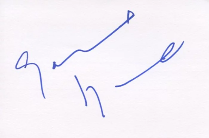 Gabriel Byrne autograph