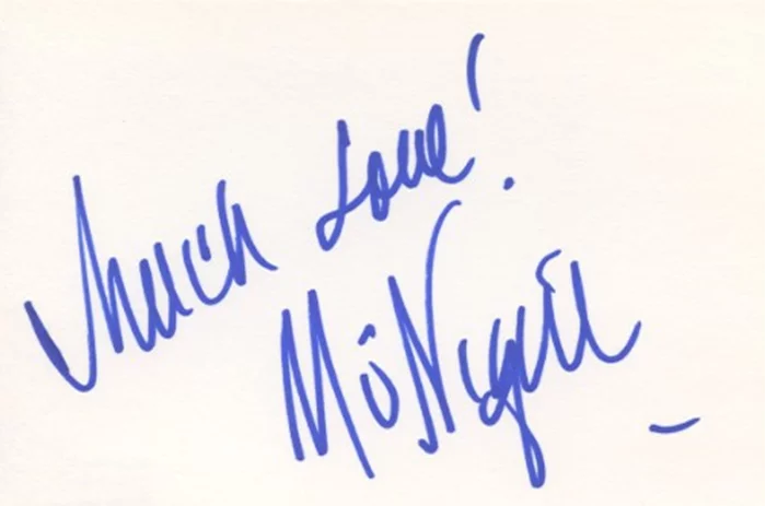Mo'Nique autograph