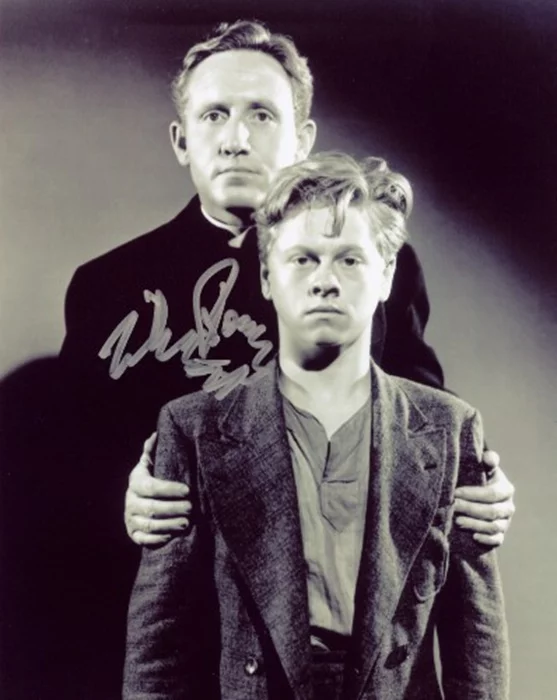 Mickey Rooney autograph