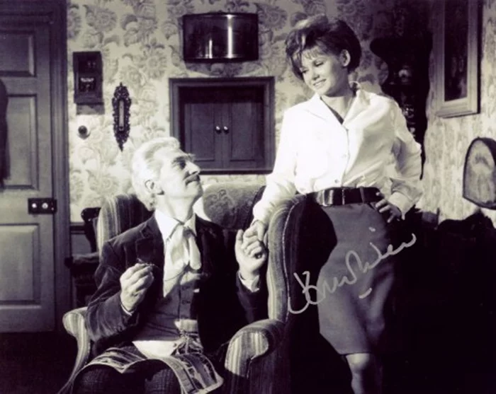 Jennie Linden autograph