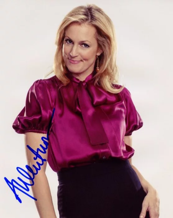 Alexandra Wentworth autograph