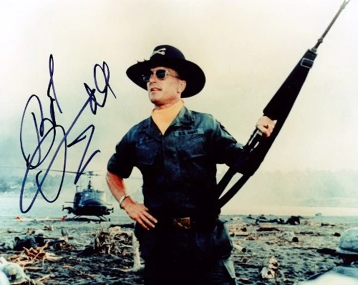 Robert Duvall autograph