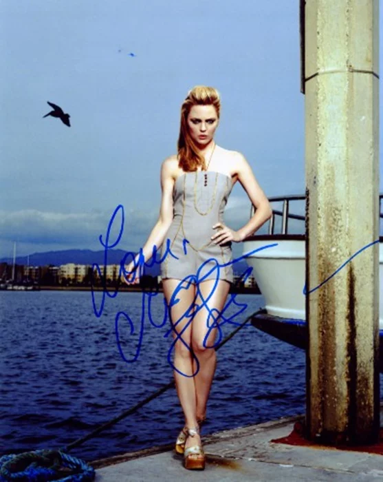 Melissa George autograph