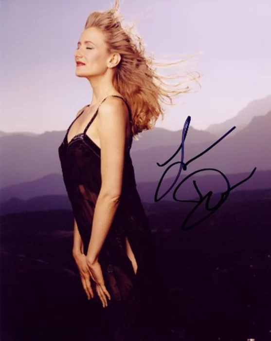 Laura Dern autograph