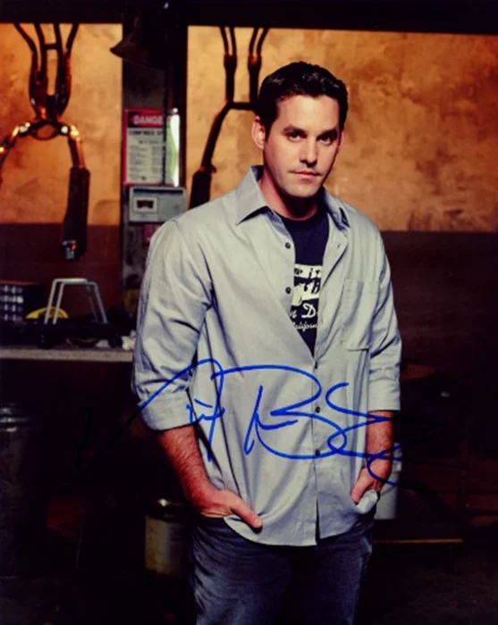 Nicholas Brendon autograph