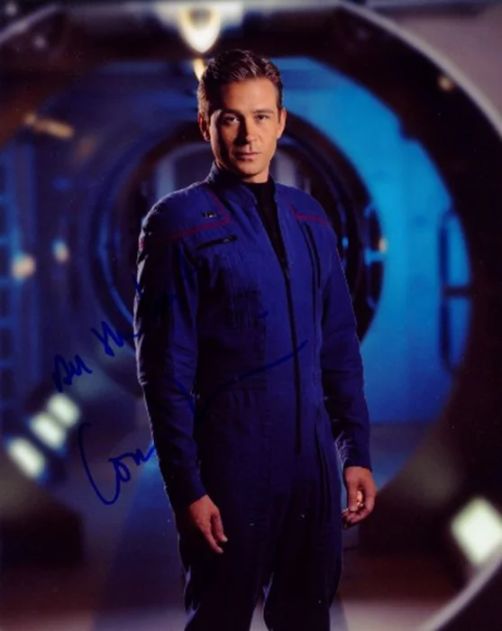Connor Trinneer autograph