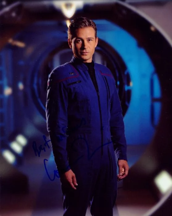 Connor Trinneer autograph